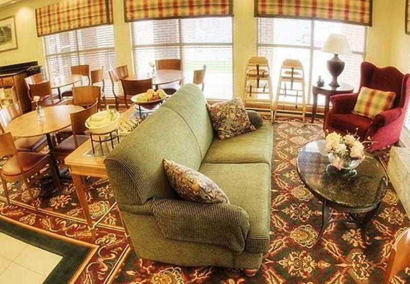 Hotel By Marriott